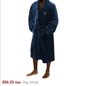 Men’s Dallas Cowboys bathrobe, new in box